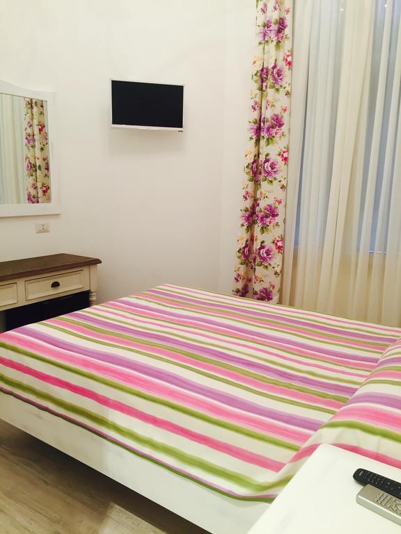 Hotel La Scogliera Bordighera Eksteriør billede