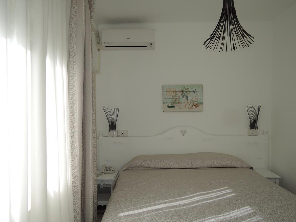 Hotel La Scogliera Bordighera Eksteriør billede