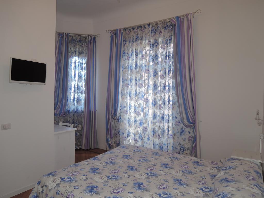 Hotel La Scogliera Bordighera Eksteriør billede