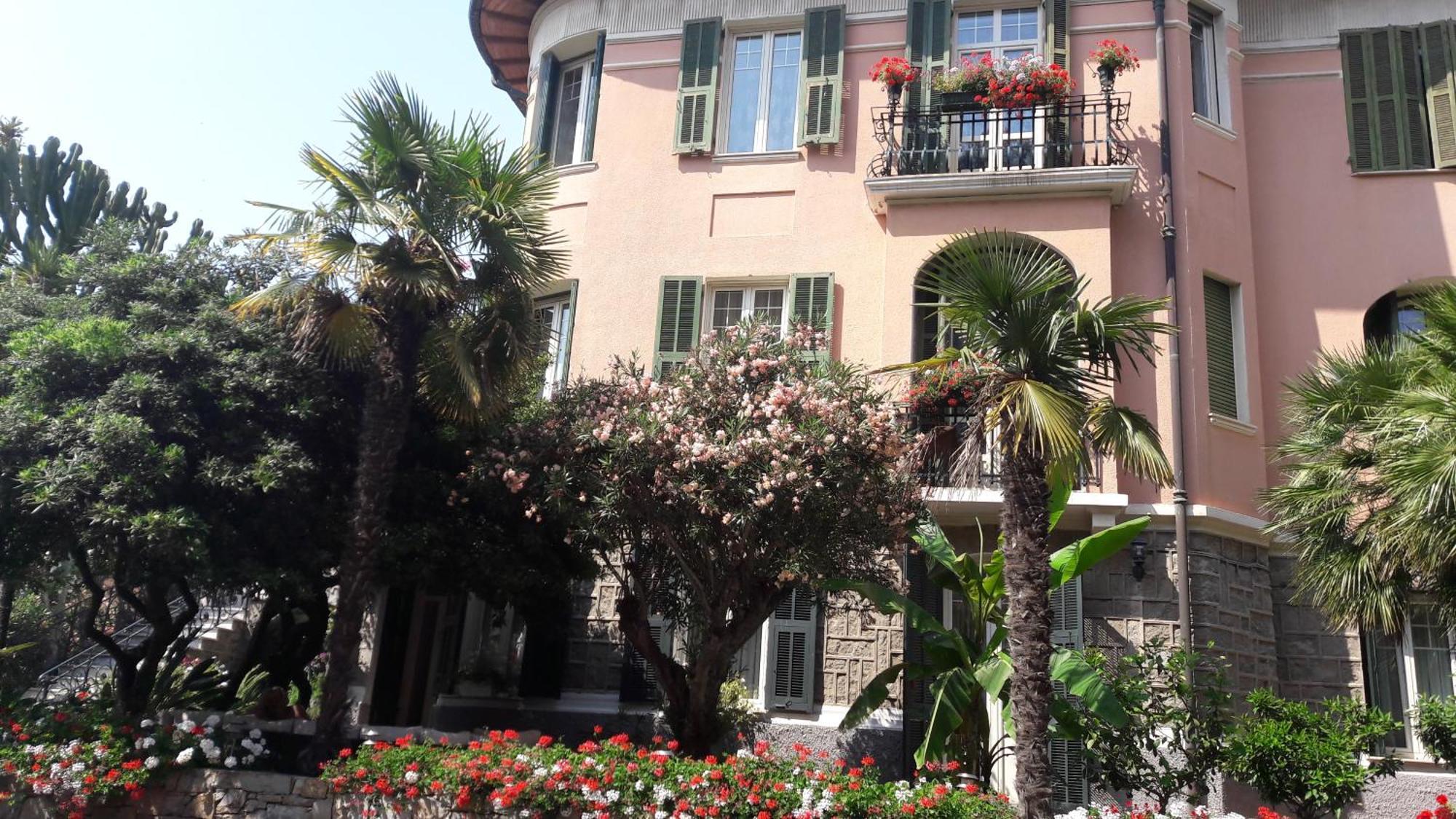 Hotel La Scogliera Bordighera Eksteriør billede
